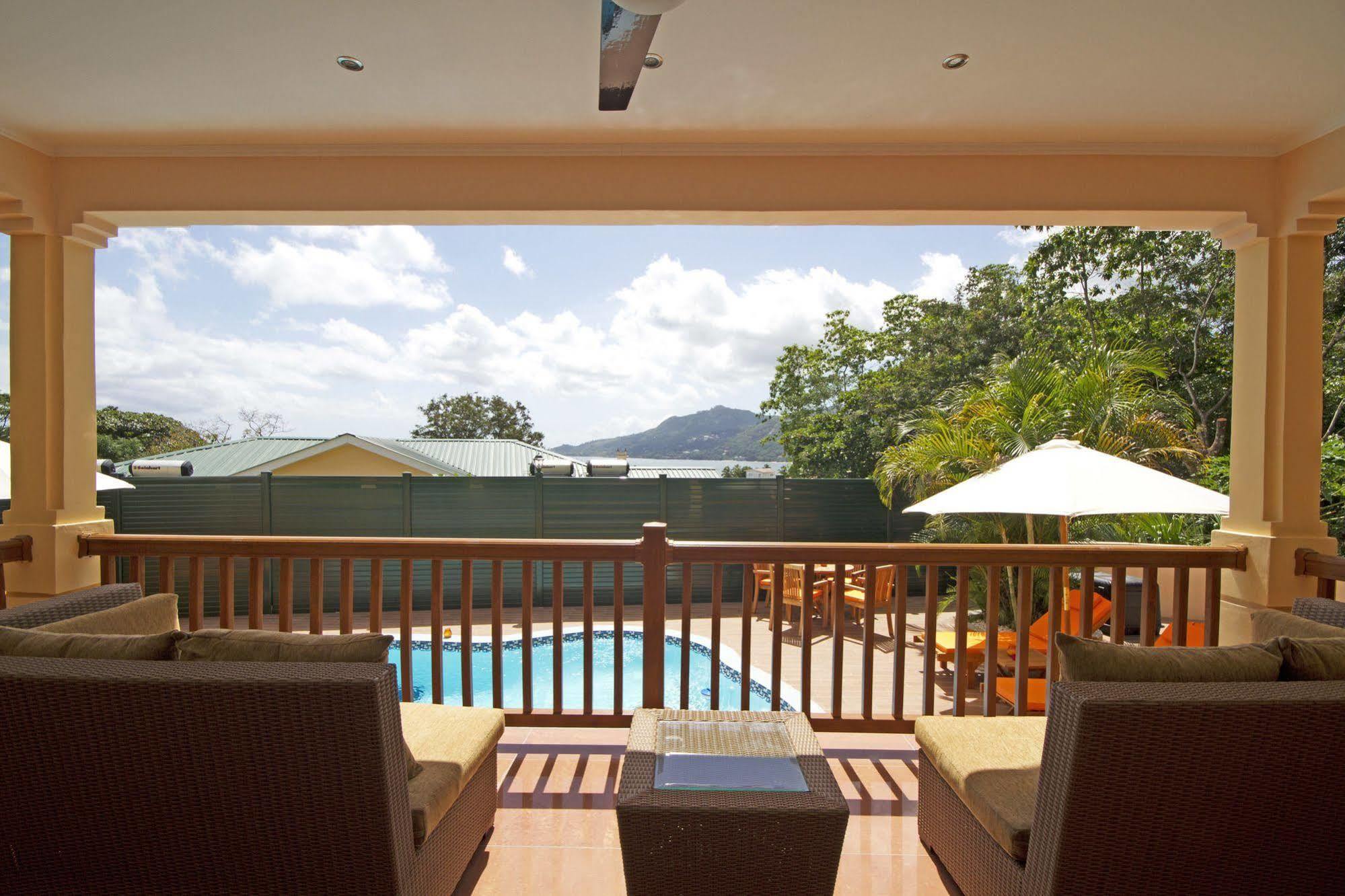 The Palm Seychelles Hotel โบวาลง ภายนอก รูปภาพ